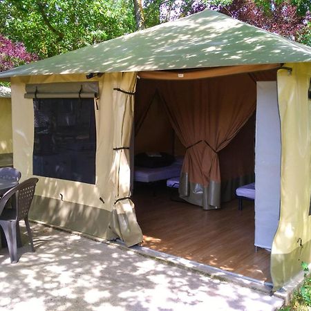 Camping Larribal Millau Zewnętrze zdjęcie
