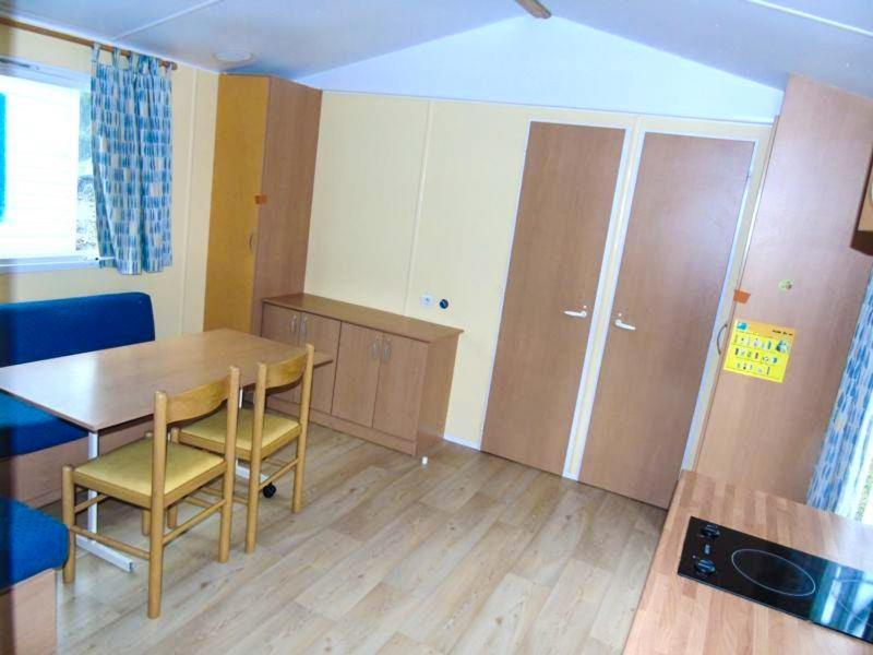 Camping Larribal Millau Zewnętrze zdjęcie