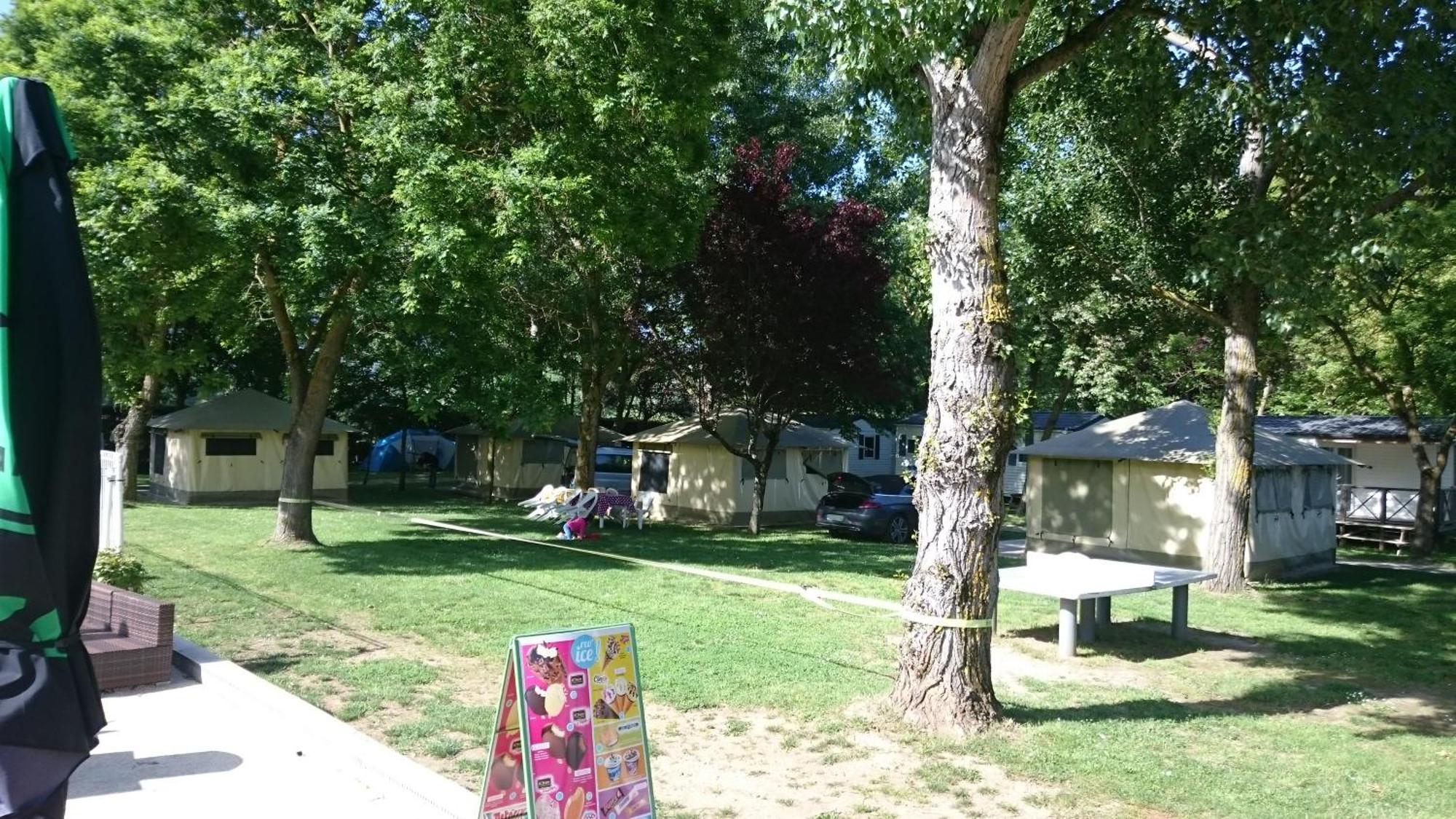 Camping Larribal Millau Zewnętrze zdjęcie