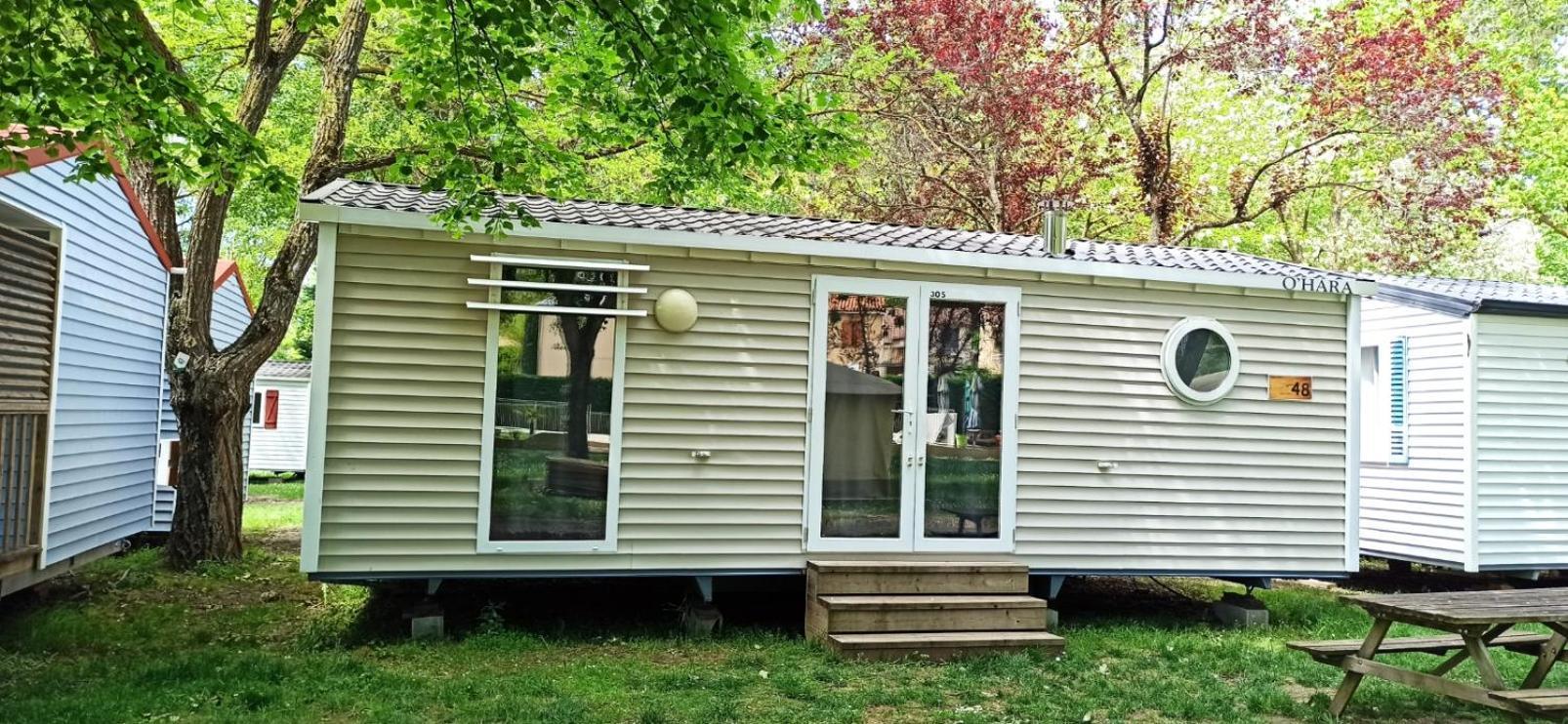 Camping Larribal Millau Zewnętrze zdjęcie